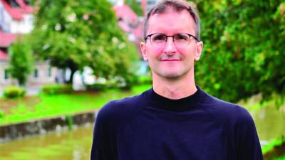 Raziskovalec Vasja Badalič (NEŽA MARKELJ BOGATAJ)