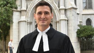 Aleksander Erniša je bil med letoma 2018 in 2022 pastor tržaške evangeličanske skupnosti