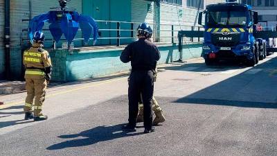 Pri sanaciji pri podjetju TKK v Srpenici je sodelovalo okrog 100 oseb (SAMUEL KOSMAČ)