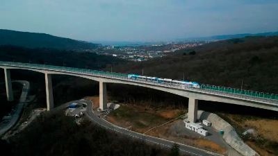 Poskusna vožnja prvega vlaka po drugem tiru (2TDK DRUGI TIR/FACEBOOK)