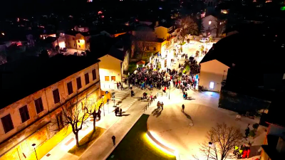 V Nabrežini bo nocoj ob 20.30 na placu slavnostni začetek praznovanj, fotografija je simbolična (FOTODAMJ@N)