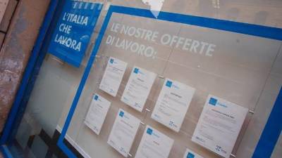 Kljub 6-1 odstotni stopnji brezposelnosti v Italiji v nekaterih sektorjih težko najdejo delovno silo (FOTODAMJ@N)