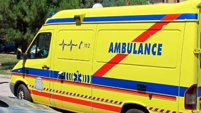 Reševalno vozilo, fotografija je simbolična