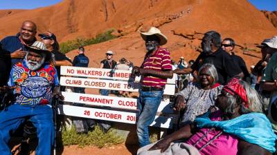 Gora Uluru je odslej prepovedana za obiskovalce (ANSA)