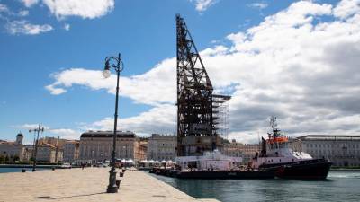 Ursus je priplul na pomol Audace (FOTODAMJ@N)