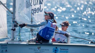 Tina Mrak in Veronika Macarol (jadralki 470, Pirat Portorož)