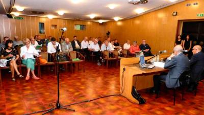 Sinočnja redna skupščina delničarjev družbe KB1909 (BUMBACA)