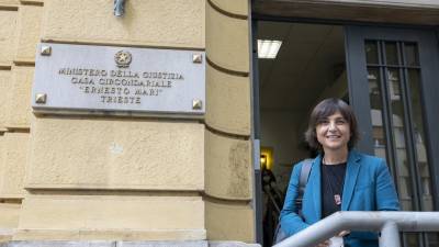 Poslanka Debora Serrachiani je obiskala tržaški zapor