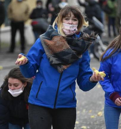 V Boljuncu letela jabolka