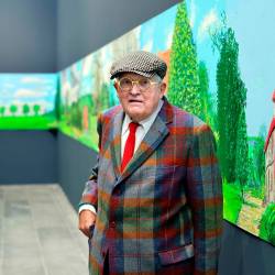 David Hockney s svojimi umetninami (ANSA)