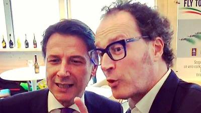 Predsednik vlade Giuseppe Conte (levo) in Andro Merkù