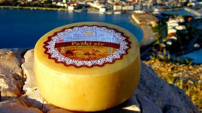 Paški sir (PAŠKASIRANA.HR)