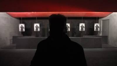 Film predstavlja zgodbo ostrostrelcev, ki so plačevali, da bi lahko streljali na civiliste