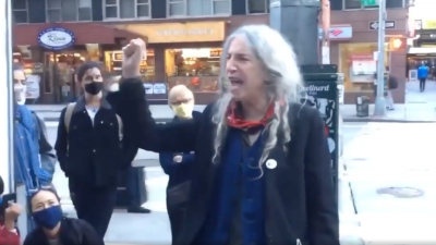 Patti Smith (ZAJEM ZASLONA)