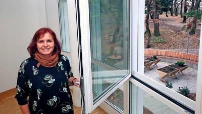 Center Obala je enota Centra za usposabljanje, delo in varstvo Dolfke Boštjančič z Iga, ki ga vodi Valerija Bužan, na fotografiji (PRIMORSKE NOVICE)