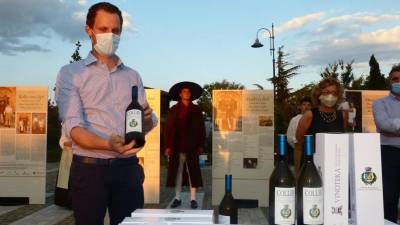 Predstavitev občinskega reprezentančnega vina med lanskim Likofom (BUMBACA)