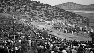 Amfiteater na Maratonskem polju leta 1963 (www.marathon1963.com)
