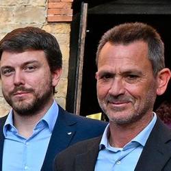 Novi pokrajinski tajnik Slovenske skupnosti Matia Premolin in novi pokrajinski predsednik Pavel Vidoni (FOTODAMJ@N)