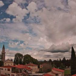 Pogled na Ronke ob 15.45 (SPLETNA KAMERA METEORONCHIDEILEGIONARI.IT)