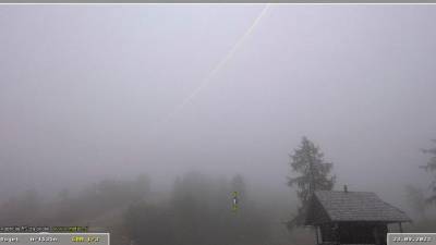 Kamera na smučišču Vogel 1535 m - pogled proti vzhodu (ARSO)