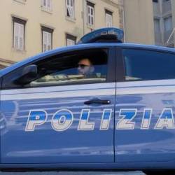 Vozilo tržaške policije, fotografija je simbolična (ARHIVI