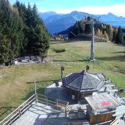 Na Zoncolanu so namerili najnižjo nočno temperaturo 3,5 stopinje Celzija, višjo kot pri Briščikih (WHAT’SUP CAMS)