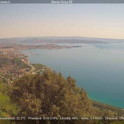 Pogled na Tržaški zaliv danes ob 15.15 (SPLETNA KAMERA CISAR)