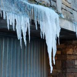 Na silvestrsko jutro se bodo temperature v večjem delu nižin gibale od minus 5 do minus 10 stopinj