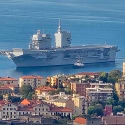 Ladja Trieste je priplula v Trst (FOTODAMJ@N)