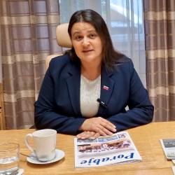 Ministrica za Slovence v zamejstvu in po svetu Suzana Lep Šimenko (ZAJEM ZASLONA)