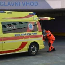 Reševalno vozilo, fotografija je simbolična (ARHIV)