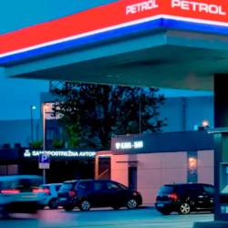 Bencinski servis (PETROL)