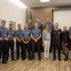 Udeleženci tečaja s koordinatorjem Borettazem in učiteljici Nina Kodermac in Valentina Barani