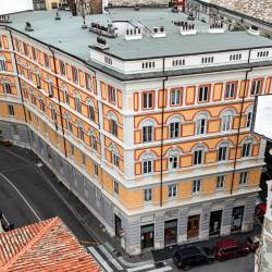 Med ulicama Foscolo in Manzoni bodo uredili najmanj trideset stanovanj za starejše