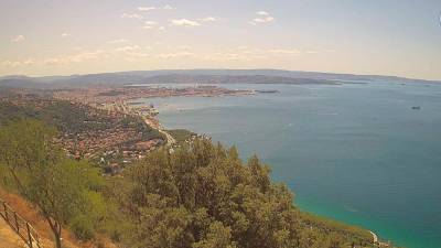 Pogled na Tržaški zaliv ob 12.15 (SPLETNA KAMERA CISAR)