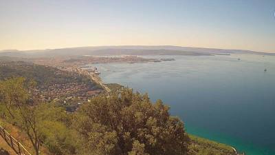 Pogled na Tržaški zaliv danes ob 10.30 (SPLETNA KAMERA CISAR)