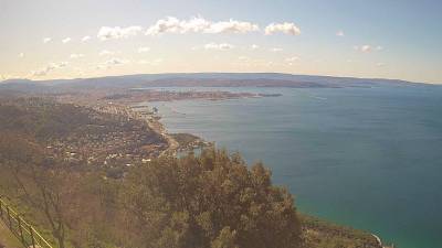 Pogled na Tržaški zaliv ob 10.15 (SPLETNA KAMERA CISAR)