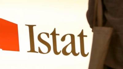 Nacionalni statistični inštitut Istat je pred božičnimi prazniki objavil javni razpis za 95 delovnih mest za tehnične sodelavce raziskovalnih ustanov šeste strokovne stopnje, za polni delovni čas in za nedoločen čas