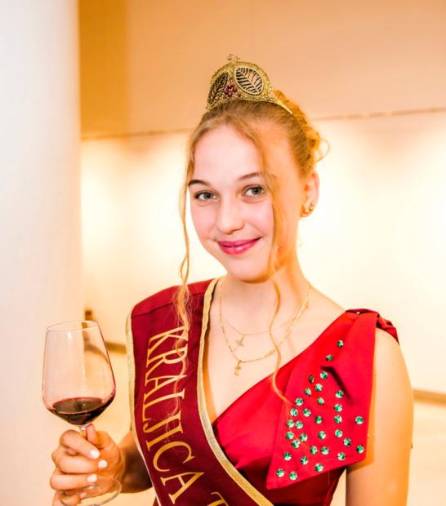 Nova kraljica terana Ana Sodnik (ANA ROJC/PRIMORSKE NOVICE)