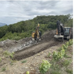 Erozija kmetijskih tal je nevarna zlasti na območjih, kjer prevladuje sedimentarna kamnina (ITA-SLO.EU)