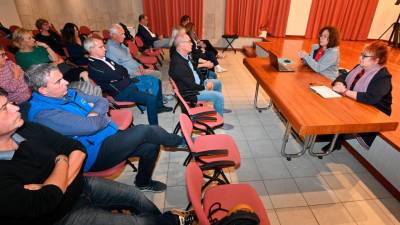 Slovenska komponenta Demokratske stranke je na zasedanju skupščine, ki je v četrtek, 12. oktobra, zvečer potekalo v Kulturnem domu Igo Gruden v Nabrežini, izbrala svojo novo vodstveno ekipo (FOTODAMJ@N)