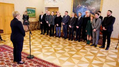 Predsednica republike Slovenije Nataša Pirc Musar je nagovorila Prešernove nagrajence (UPRS)