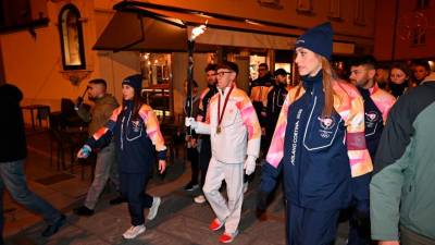 Matteo Parenzan je baklo ponesel po Kavani (FOTODAMJ@N)