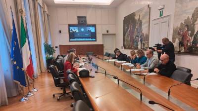 Deželna posvetovalna komisija za Slovence se je sestala v palači deželne vlade FJK v Trstu (I.Ž.)