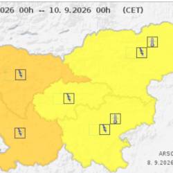 Za zahod Slovenije je Arso za jutri objavil oranžno opozorilo (ARSO)
