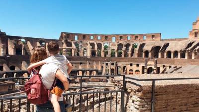Prvi obiskovalci Koloseja (PARCO ARCHEOLOGICO DEL COLOSSEO)