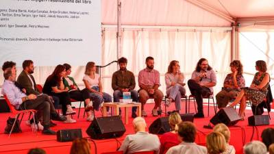 Predstavitev publikacije Perspektiva generacije na Slofestu ( TEDESCHI/ FOTODAMJ@N)