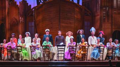 Prizor predstave Aggiungi un posto a tavola (ROSSETTI)