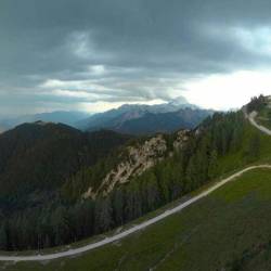 V Julijskih Alpah so se že danes pojavljale krajevne nevihte (PROMOTURISMO.FVG)
