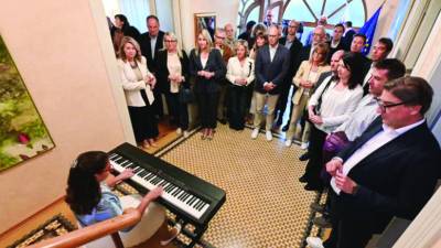 Prizor včerajšnjega druženja v vili Tomažič (FOTODAMJ@N)